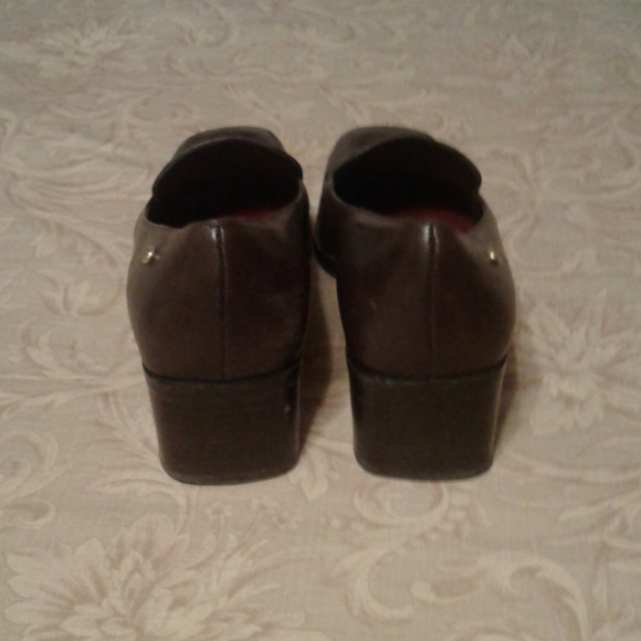 8M Etienne Aigner Espresso Leather Heeled Loafer - Picture 4 of 6